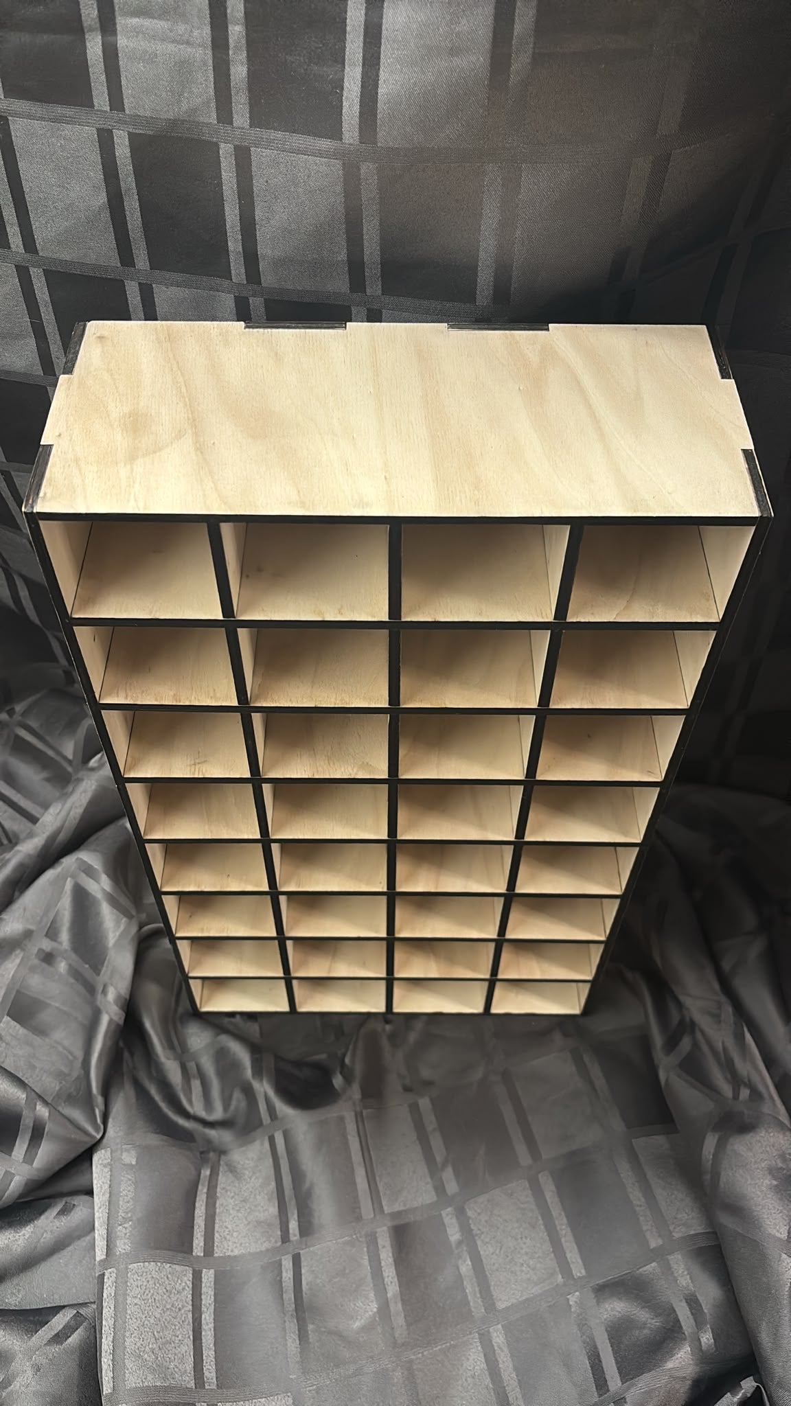 Meuble à cases personnalisé modulaire gravure au choix