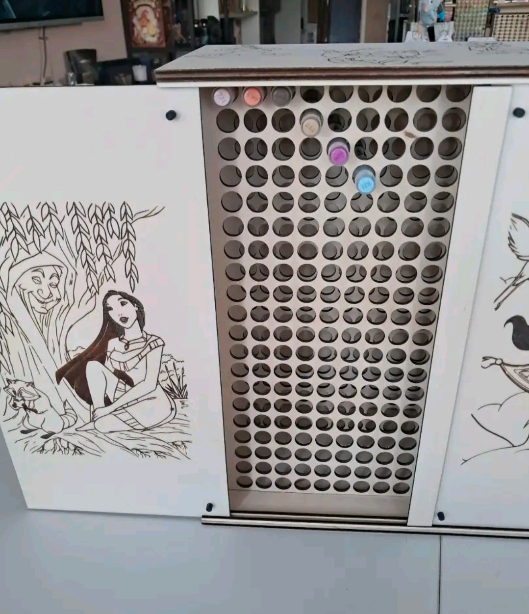 Meuble personalise avec porte